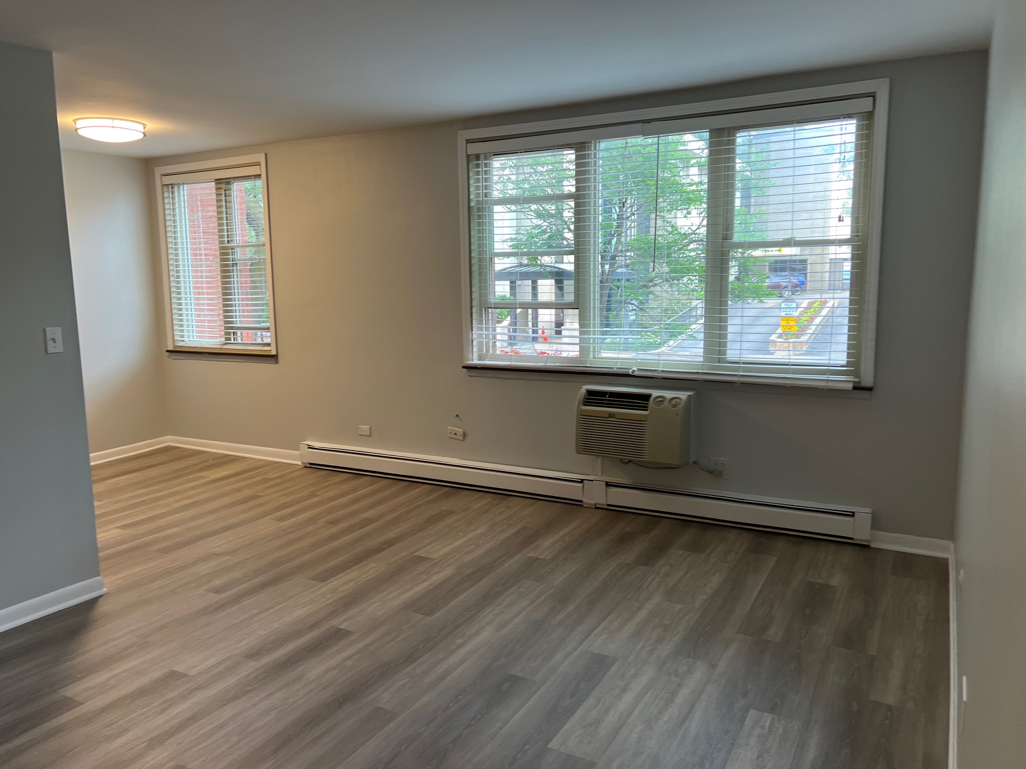6000 North Sheridan Road
